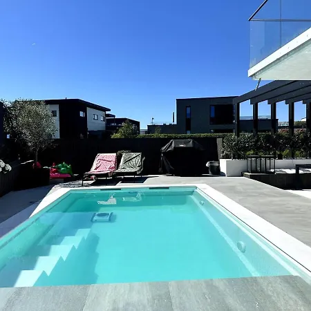Luxury With Heated Pool & Sea View Your Private Paradise On The Norwegian Coast *