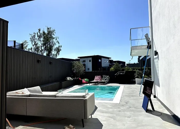 Luxury With Heated Pool & Sea View Your Private Paradise On The Norwegian Coast *